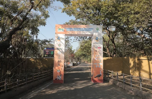 4th Conference branding-08 (1)